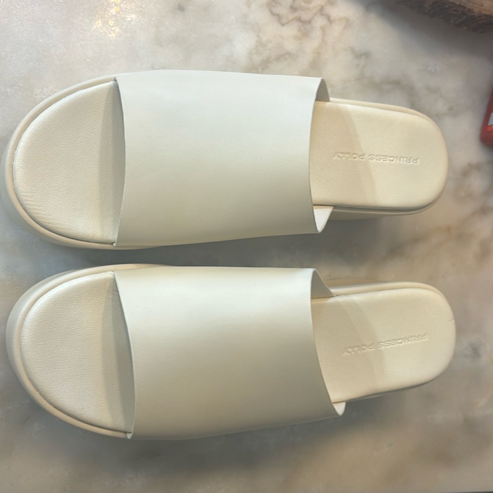 Princess Polly Cream platforms